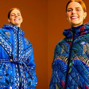 Blue Macaw Forest Reversible Puffer Jacket NWT